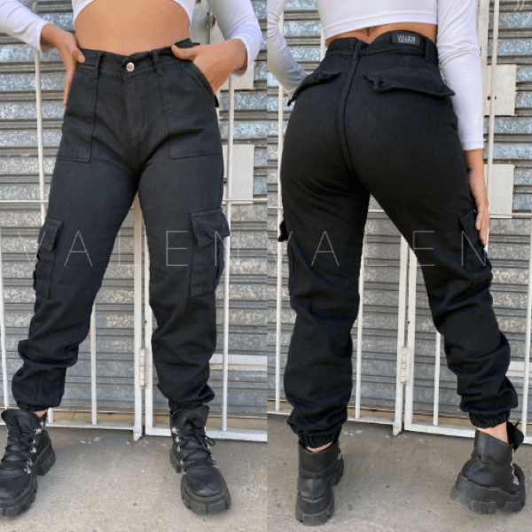 Jean dama Cargo negro rígido